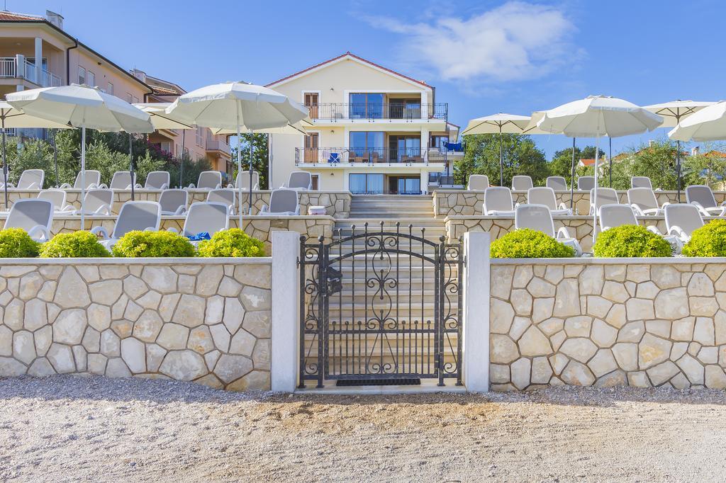 Luxury Apartments Villa Matea Malinska Eksteriør bilde